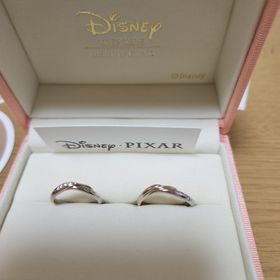 【ケイウノ ブライダル(K.UNO BRIDAL)の口コミ】 元々、婚約指輪をケイウノで購入していて、重ね付けしてきれいに見える形…