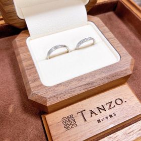 【TANZO.(鍛造指輪)の口コミ】 鍛造製法で作られた指輪はとても丈夫で、変形しにくいそう。一生使う結婚…