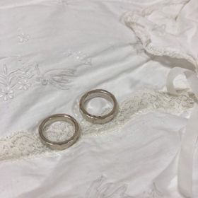 【市松の口コミ】 お店のスタッフさんからブランドのこだわりを聞いてからずっと結婚指輪は…