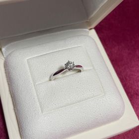 【MIKIMOTO(ミキモト)の口コミ】 私がある程度要望を言って、夫が決めてくれました。

普段使いしたいので…