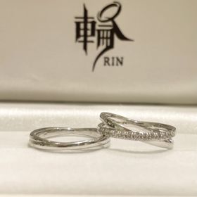 【輪-RIN-の口コミ】 色々な結婚指輪がありとても迷いましたが、1番最初にピンときたこちらの結…