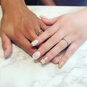 【Pink Dolphin Diamond(ピンクドルフィンダイヤモンド)の口コミ】 妻である私のこだわりが強く、結婚指輪探しには大変苦労しました。
・ピン…