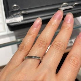 【エクセルコダイヤモンド(EXELCO DIAMOND)の口コミ】 海外っぽいシュッとしたデザイン。厚みもなくて、ミルうちの幅も細かめな…