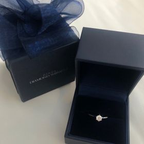 【銀座ダイヤモンドシライシの口コミ】 サプライズで渡したいが、デザインは妻本人に選んでほしかったため、今回…