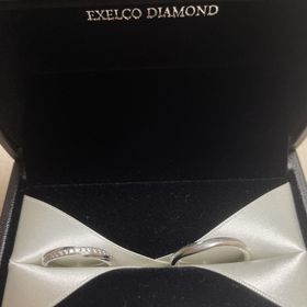 【エクセルコダイヤモンド(EXELCO DIAMOND)の口コミ】 色はシルバー、プラチナはであること。デザインは、ダイヤモンドについて…