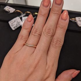 【ティファニー(Tiffany & Co.)の口コミ】 イエローゴールド、シンプルで探していましたが、エルサ・ペレッティに９…