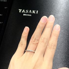 【TASAKI(タサキ)の口コミ】 指輪のデザイン:少しウェーブがかっていますが、そのウェーブがわざとらし…