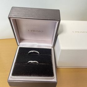 【アイプリモ(I-PRIMO)の口コミ】 指が長く見えるのと、V字の形が好きで探していました。
他のものはV字が深…