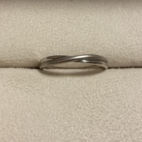 【ヴァンドーム青山(VENDOME AOYAMA)の口コミ】 半分がマット加工になっているデザインに一目惚れして購入を決意しました…