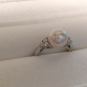 【MIKIMOTO(ミキモト)の口コミ】 パールの指輪がほしかったため、彼にお願いしてパールの婚約指輪が豊富に…