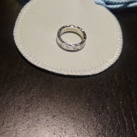 【BY THE SEA(バイザシー)】の口コミ ハワイアンジュエリーを探していましたが、なかなか扱いのある店舗が少なく...