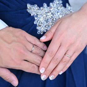 【insembre(インセンブレ)の口コミ】 シンプルでピンクゴールドのものを探していたので、その希望にぴったりあ…