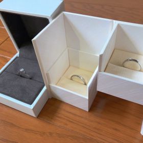 【BIJOUPIKO(ビジュピコ)の口コミ】 店員さんの対応がとても良く、あらゆるブランドの指輪を紹介していただき…