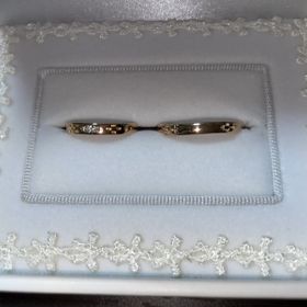 【天久加工所の口コミ】 地元では有名な加工所で、いつもお客さんがいっぱいです。これまで指輪以…