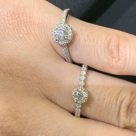 【BIJOUPIKO(ビジュピコ)の口コミ】 華奢なデザインで、キラキラに輝いているものを探していた時に一番最初に…