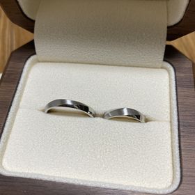 【TANZO.(鍛造指輪)の口コミ】 色々なサイトでサンプル画像を見て、ここにしようともともと決めて買いに…