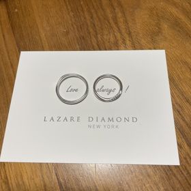 【ラザール ダイヤモンド(LAZARE DIAMOND)の口コミ】 似たようなデザインの物はどこのブランドもあるけど、ダイヤモンドが綺麗…