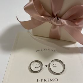 【アイプリモ(I-PRIMO)の口コミ】 プラチナの素材を探していた。
水掻きがしっかりあるので、着用するとリン…