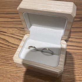 【atelier tamari(アトリエタマリ)】の口コミ シンプルながらひとつひとつこだわりのあるデザインが、どの指輪からも感じ...