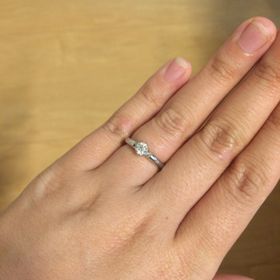 【4℃ BRIDAL(ヨンドシーブライダル)の口コミ】 クラリティがIF（インターナルフローレス）で、
ハート＆キューピットとい…