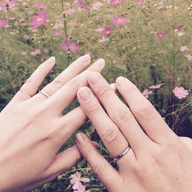 【銀座ダイヤモンドシライシの口コミ】 シンプルな指輪を探し、ハイブランドの商品も何点か見ていました。
シンプ…