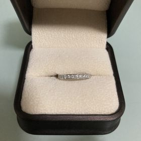 【宝寿堂(ほうじゅどう)の口コミ】 日常使いしやすいように
ハーフエタニティーのデザインで探してました。
…