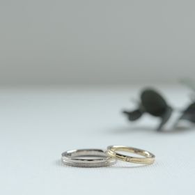 【CRAFY(クラフィ)の口コミ】 2層で質感が違うデザインが珍しく、あんまり見ないので、このデザインを選…