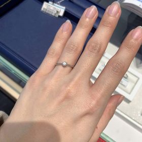 【銀座ダイヤモンドシライシの口コミ】 ストレート型、立て爪、6本爪、ダイヤモンド1石の指輪を探していました。
…