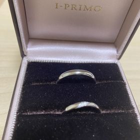 【アイプリモ(I-PRIMO)の口コミ】 派手なデザインはでなく、さりげなくダイヤが見える指輪を探していました…