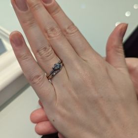 【Only You(オンリーユー)の口コミ】 私自身がシンプルなデザインが好みなのでこちらを試着させていただきまし…