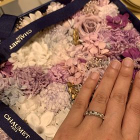 【ショーメ(CHAUMET)の口コミ】 10店舗ほど指輪探しをしていました。しかし、この指輪を試着したら、あま…