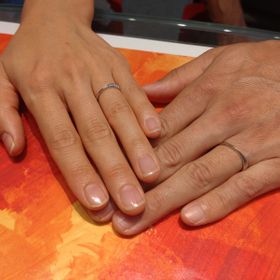 【銀座ダイヤモンドシライシの口コミ】 似た様なデザインばかりで決めかねていたところ
アミュレットの指輪を見せ…