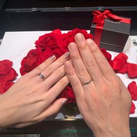 【ラザール ダイヤモンド(LAZARE DIAMOND)の口コミ】 デザインが良い、価格も手頃で良い、候補をいくつか選んで行ったが、婚約…