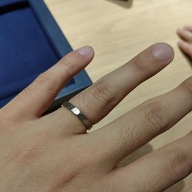 【voulez vous(ヴーレ・ヴー)の口コミ】 ハーフでデザインを変更することができ、使用するシーンに合わせて、簡単…