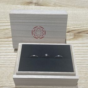 【出雲結(いずもゆい)の口コミ】 シンプルなデザインの指輪を探しており、シンプルながらもそれぞれのデザ…