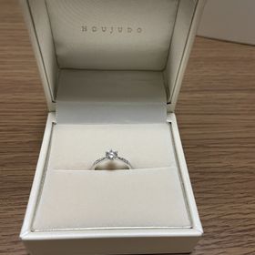 【宝寿堂(ほうじゅどう)の口コミ】 ブランドにはこだわりがなく、品質の良いダイヤモンドでシンプルなデザイ…