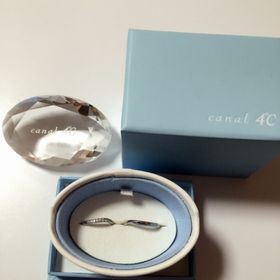 【canal4℃(カナルヨンドシー)の口コミ】 シンプルなデザインが好きで、かつシンプルでもゴージャスに見えるものが…