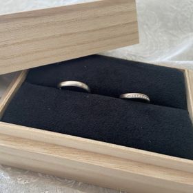 【出雲結(いずもゆい)の口コミ】 あまり他にはない感じのデザインに惹かれて購入しました。仕事柄、指輪に…