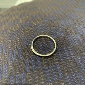 【4℃ BRIDAL(ヨンドシーブライダル)の口コミ】 リーズナブルに上に高級感のあるダイヤが入れられるところ。イニシャルな…