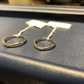 【銀座ダイヤモンドシライシの口コミ】 装置時の違和感が少ない。
デザインが細く華奢にみえる。
0.5のサイズの調…