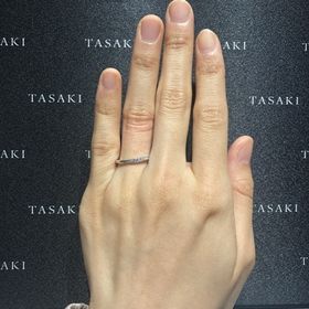 【TASAKI(タサキ)の口コミ】 エタニティで探していましたが、繊細なラインが美しく、見惚れました。細…