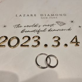 【ラザール ダイヤモンド(LAZARE DIAMOND)の口コミ】 デザインを重視して決めました。ある程度の方向性は決まっていたので、そ…