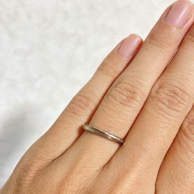 【SORA(ソラ)の口コミ】 私も夫も金属アレルギーを持っているので、アレルギーが出にくい素材の指…