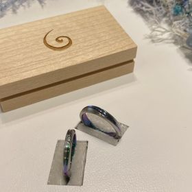 【SORA(ソラ)の口コミ】 見る角度によって色味が変わるのと、その色味を選べることが人と被らない…