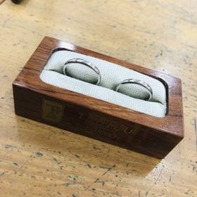 【ついぶ工房の口コミ】 結婚指輪を探している時に、
手作りができるとしり、
是非手作りがしたい
…