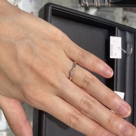 【ジュエリーツツミ(JEWELRY TSUTSUMI)の口コミ】 他では見ない華やかなデザインで、とっても可愛かったです。他のデザイン…