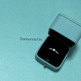 【ティファニー(Tiffany & Co.)の口コミ】 彼がサプライズで準備してくれたものですが、リングにかけてダイヤモンド…