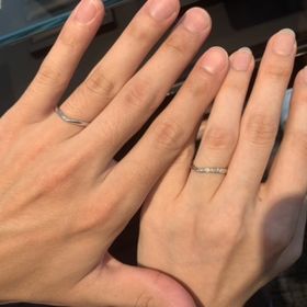 【エクセルコダイヤモンド(EXELCO DIAMOND)の口コミ】 カタログでは個性的な指輪のデザインが多かったのですが、試着したものは…