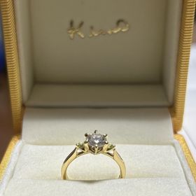 【ケイウノ ブライダル(K.UNO BRIDAL)の口コミ】 リメイクでデザインを細かくリクエストできるところを選び、デザイナーさ…