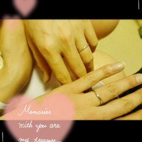 【4℃ BRIDAL(ヨンドシーブライダル)の口コミ】 元々美女と野獣が好きで、偶然4℃のHPで見つけました。近くの4℃へ行くと、…